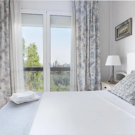 Lodging Guell Gaudi Apartment *