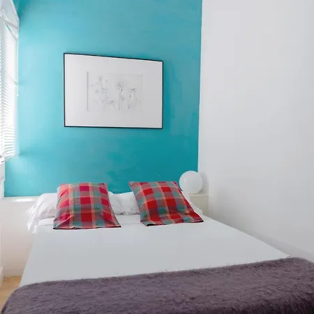 Lodging Guell Gaudi Apartment *