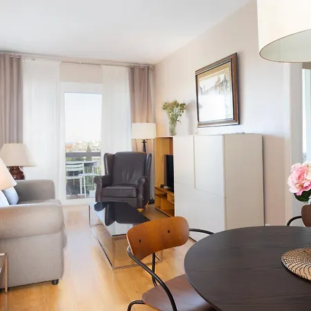 Lodging Guell Gaudi Barcelona